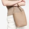 Medium N/S Park Bucket Tote  Bag for Women Cowhide Niche Design Large Capacity Handbag Single Shoulder Bag - 图片 6