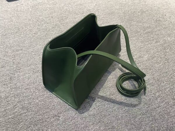 New Peggy Clutch Simple and Stylish Leather Shoulder Clutch Women's Bags - 图片 12