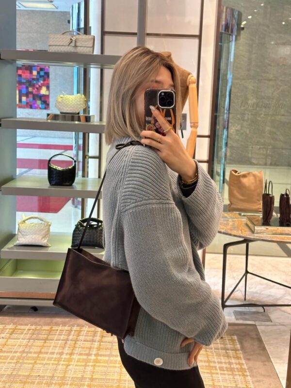 New TO GO Fetal Cowhide Fashionable  Simple  lightweight One-shoulder Crossbody Tote Bag - 图片 6